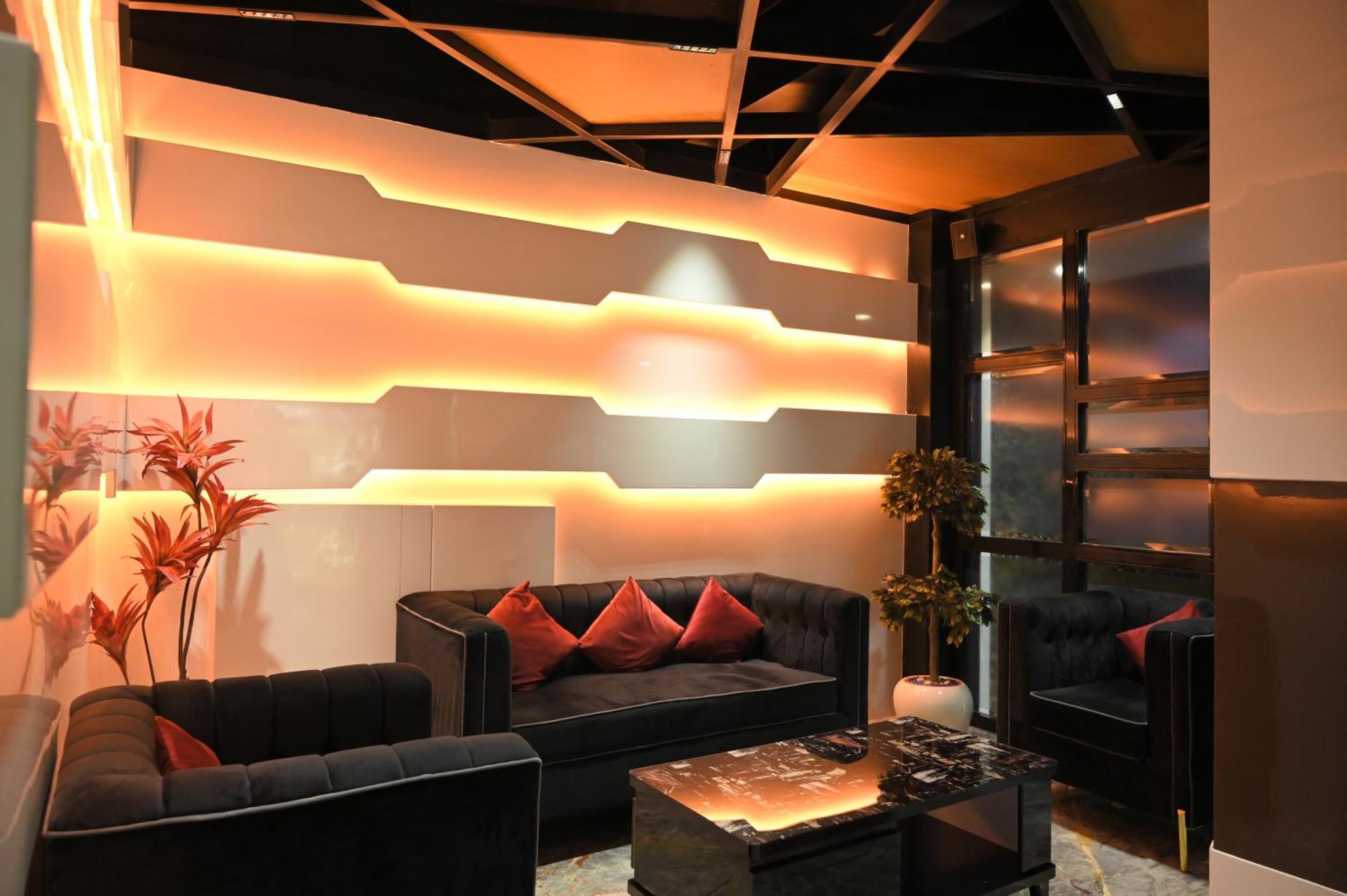 Hotel Trax International Jamshedpur Exterior photo