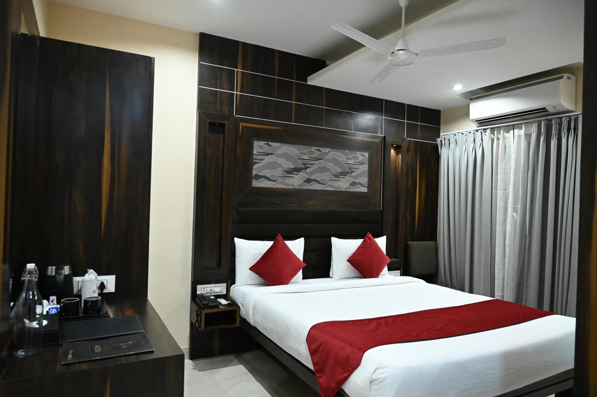 Hotel Trax International Jamshedpur Exterior photo