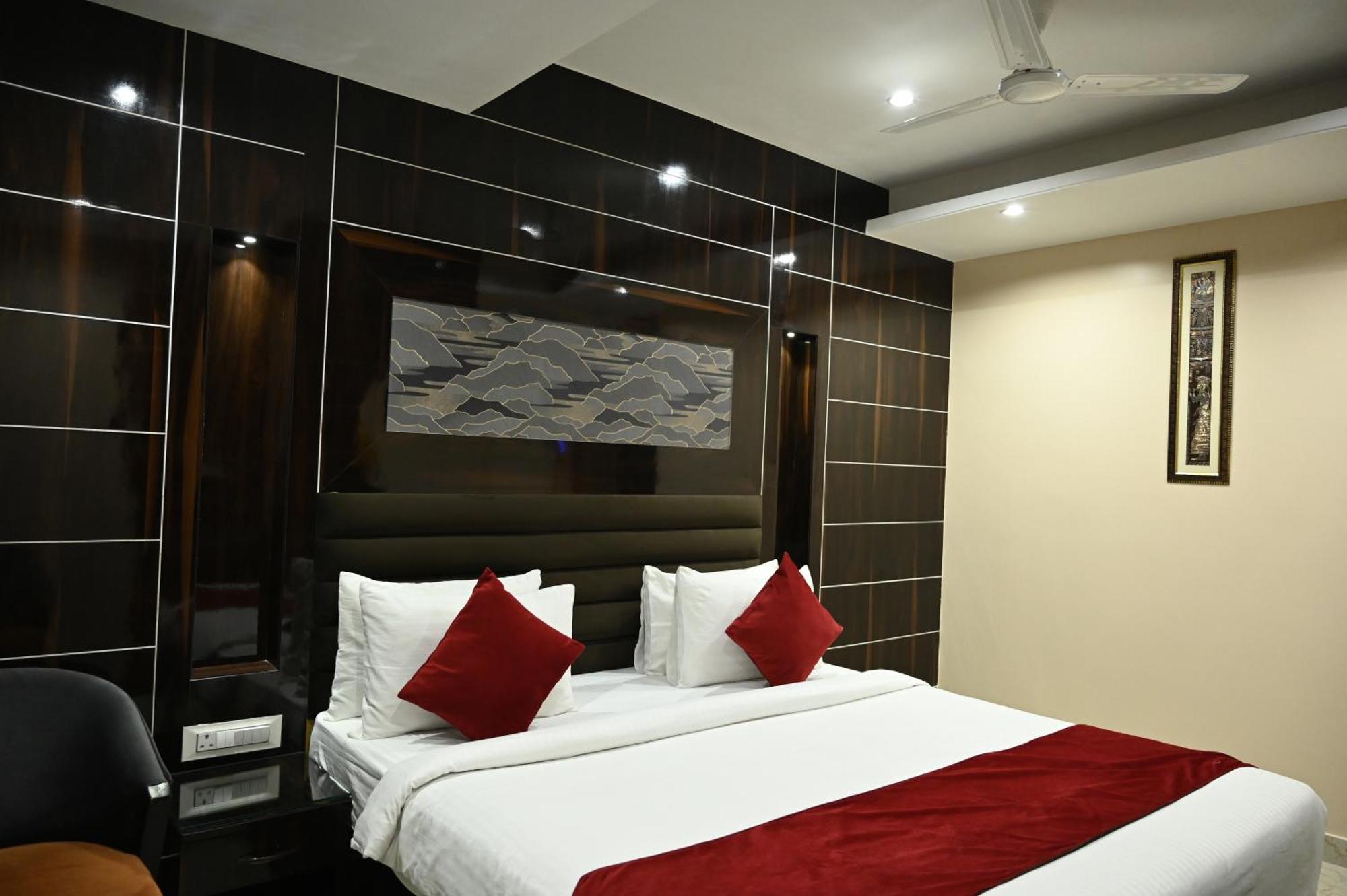 Hotel Trax International Jamshedpur Exterior photo